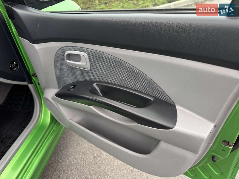 Хетчбек Kia Picanto 2007 в Дніпрі фото 20 Хетчбек Kia Picanto 2007 в Дніпрі