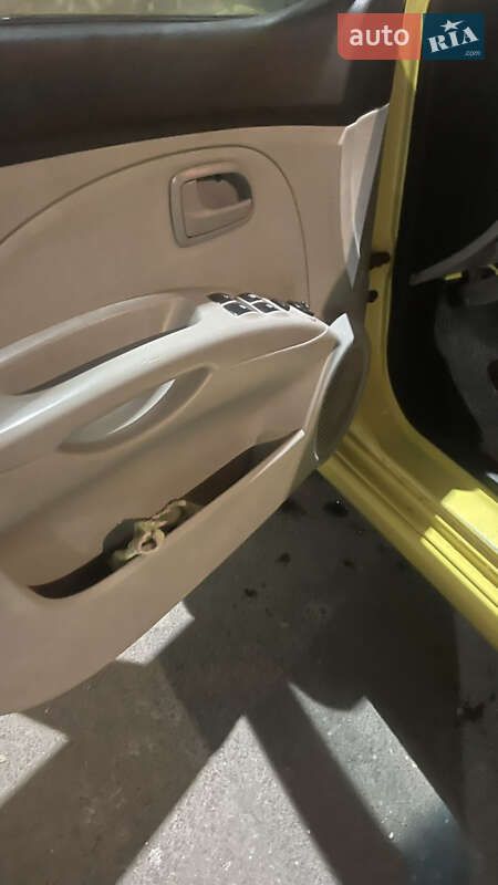 Хэтчбек Kia Picanto 2008 в Тернополе