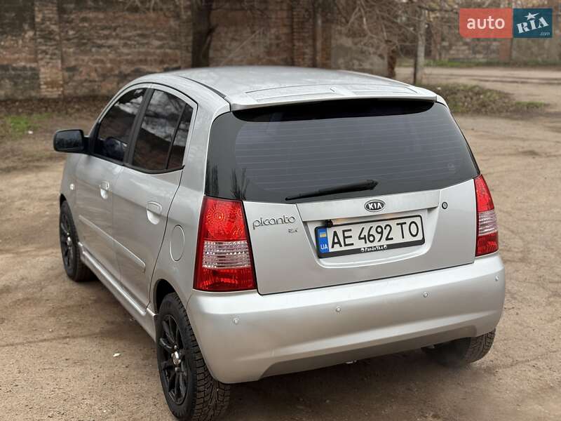 Хетчбек Kia Picanto 2006 в Кривому Розі фото 6 Хетчбек Kia Picanto 2006 в Кривому Розі