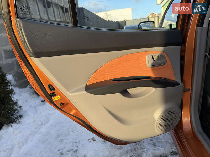 Хетчбек Kia Picanto 2004 в Житомирі фото 40 Хетчбек Kia Picanto 2004 в Житомирі