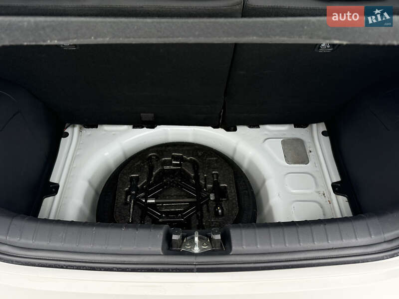 Хэтчбек Kia Picanto 2021 в Виннице фото 44 Хэтчбек Kia Picanto 2021 в Виннице