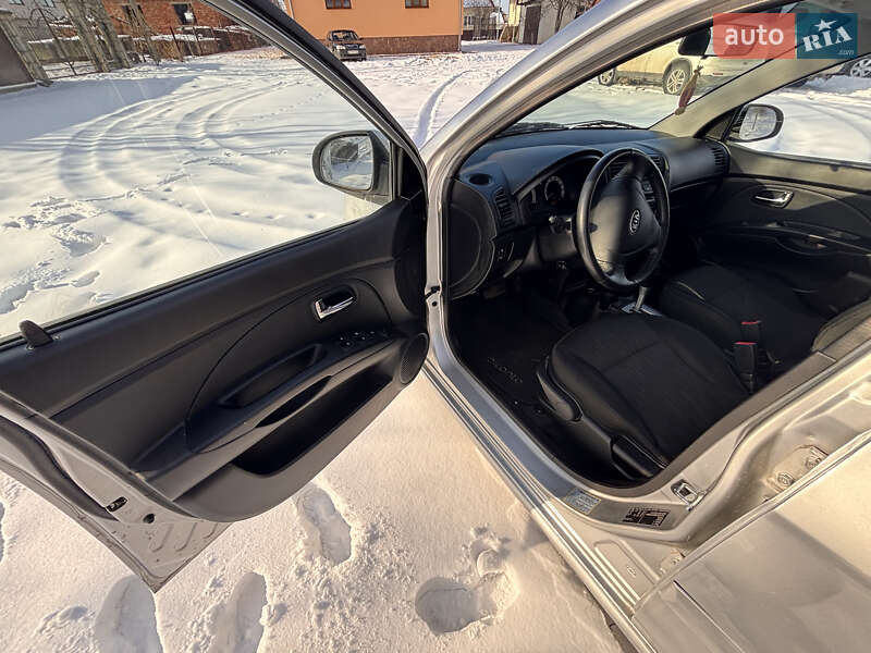 Хэтчбек Kia Picanto 2008 в Надворной фото 18 Хэтчбек Kia Picanto 2008 в Надворной
