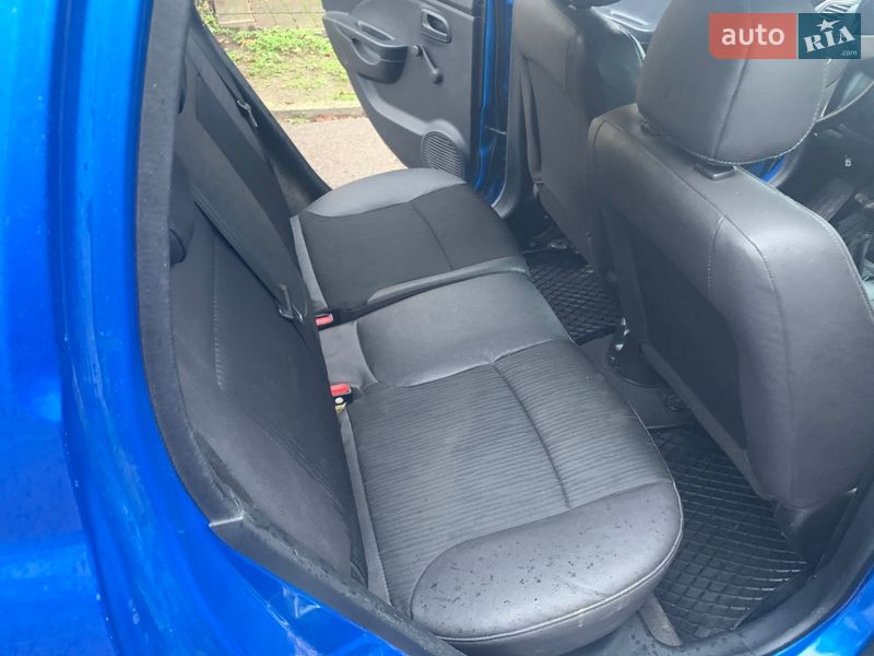 Хетчбек Kia Picanto 2010 в Львові