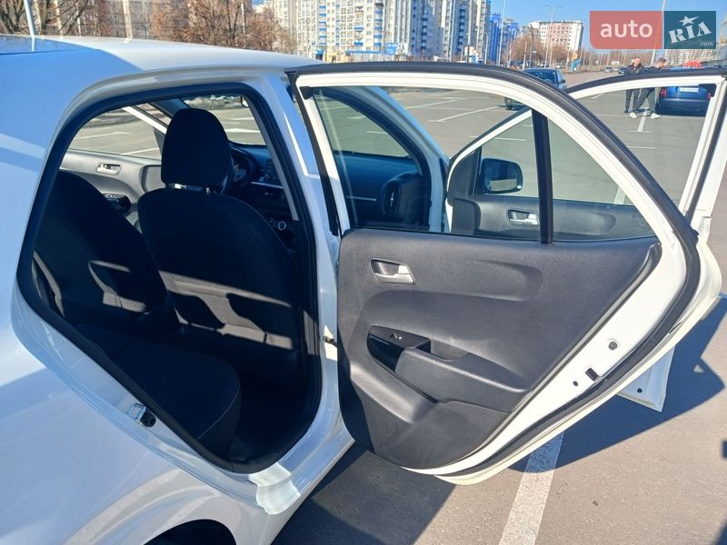 Хэтчбек Kia Picanto 2020 в Чернигове