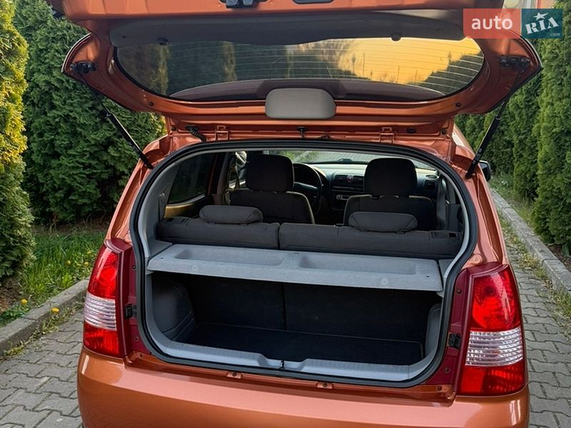 Хэтчбек Kia Picanto 2006 в Черновцах