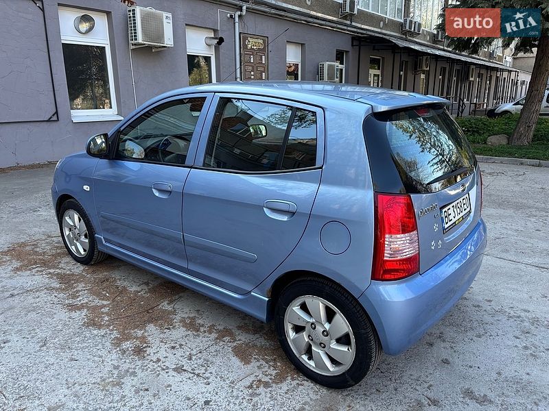 Хэтчбек Kia Picanto 2006 в Черновцах