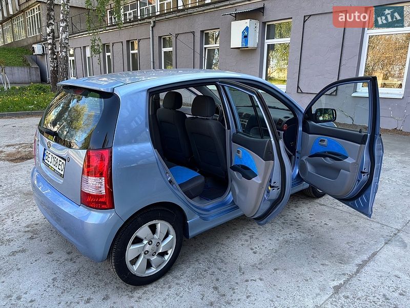 Хэтчбек Kia Picanto 2006 в Черновцах