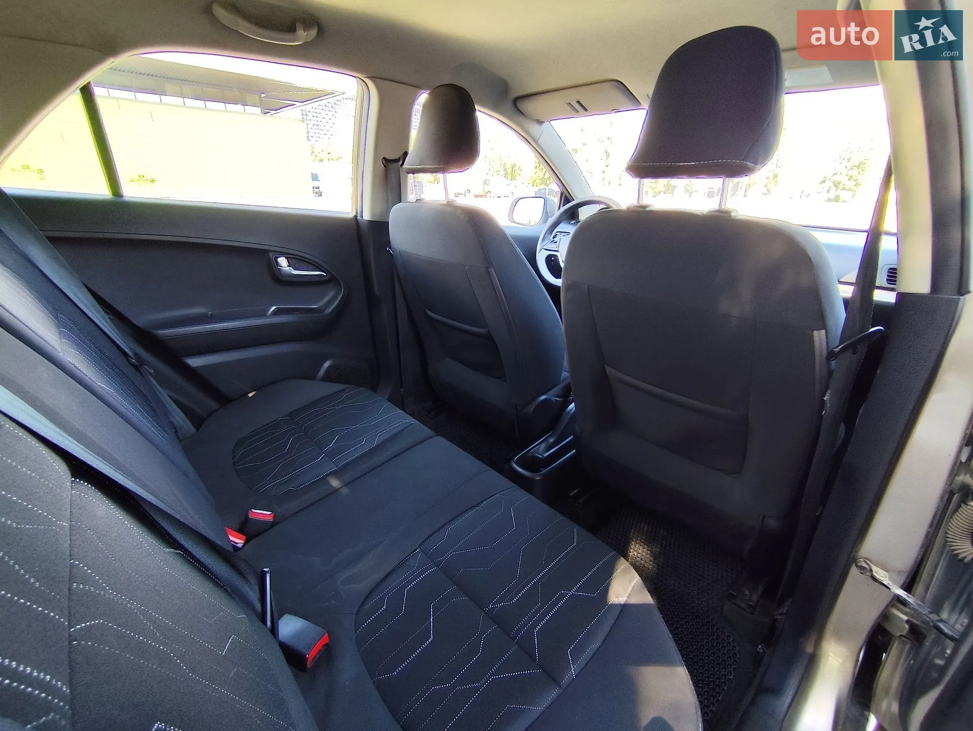 2011 Kia Picanto - мініатюра 17