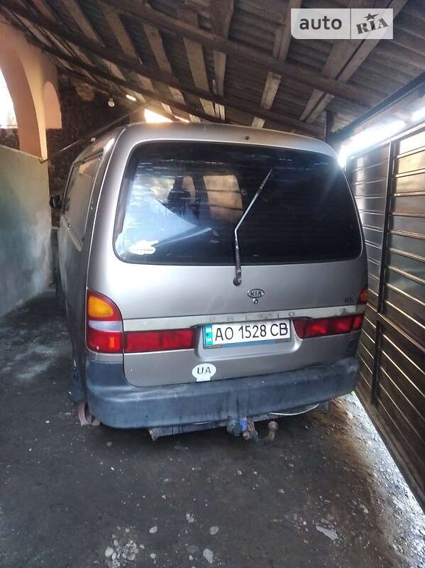 Мінівен Kia Pregio 2003 в 