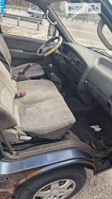 Мінівен Kia Pregio 2005 в Сокирянах