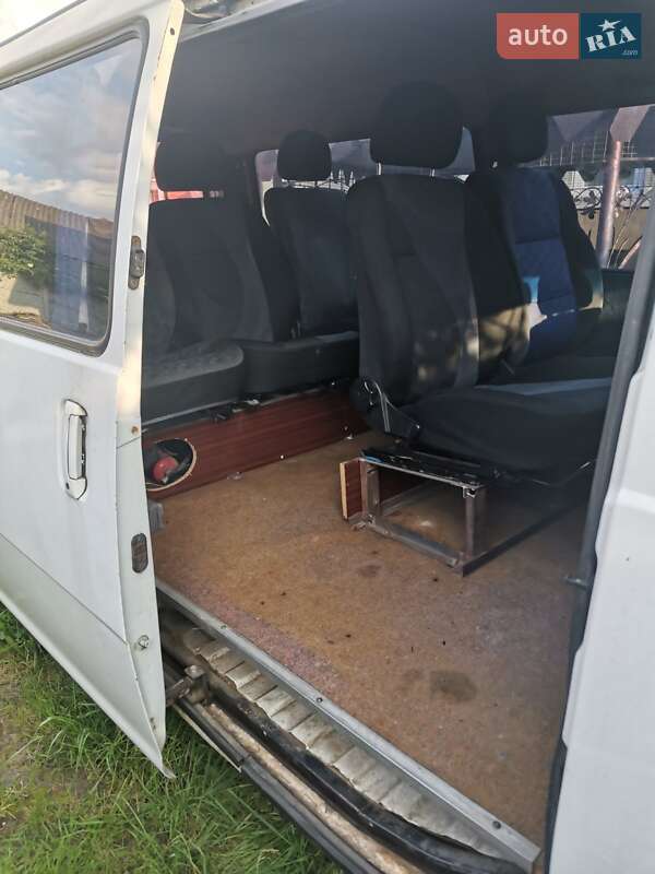 Минивэн Kia Pregio 2000 в Львове