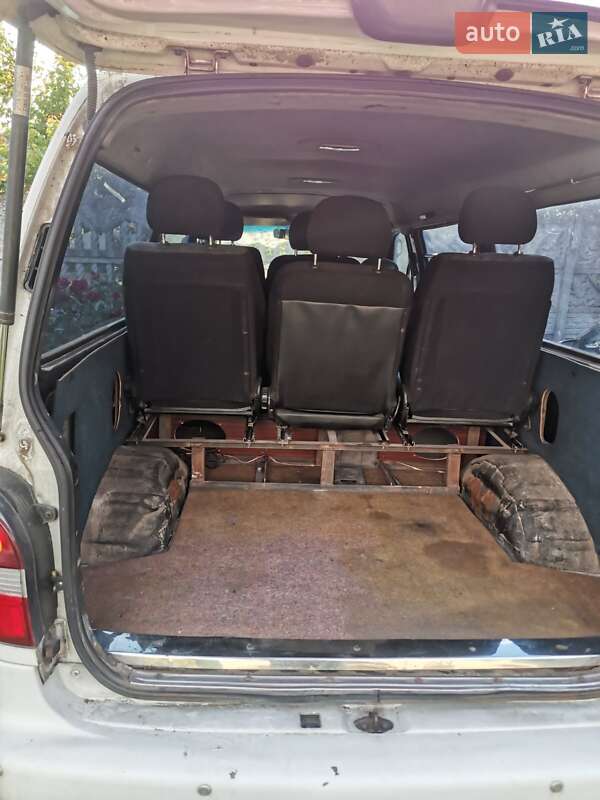 Минивэн Kia Pregio 2000 в Львове