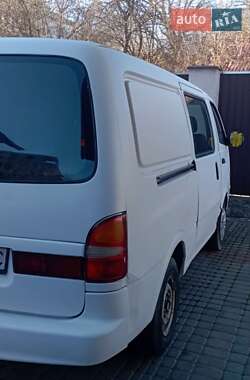 Вантажний фургон Kia Pregio 2000 в 