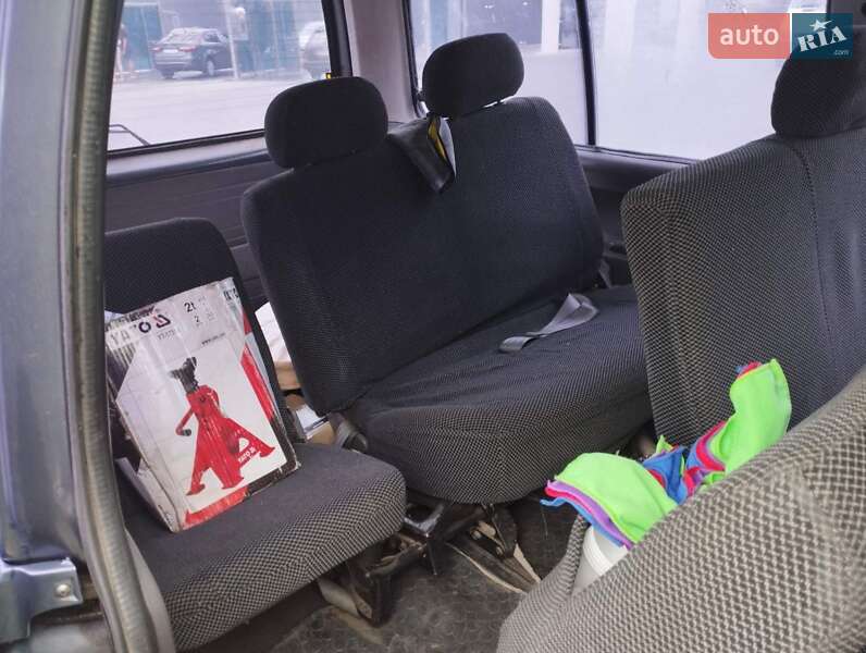Минивэн Kia Pregio 2004 в Николаеве фото 7 Минивэн Kia Pregio 2004 в Николаеве