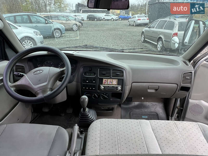 Минивэн Kia Pregio 2004 в Умани фото 10 Минивэн Kia Pregio 2004 в Умани