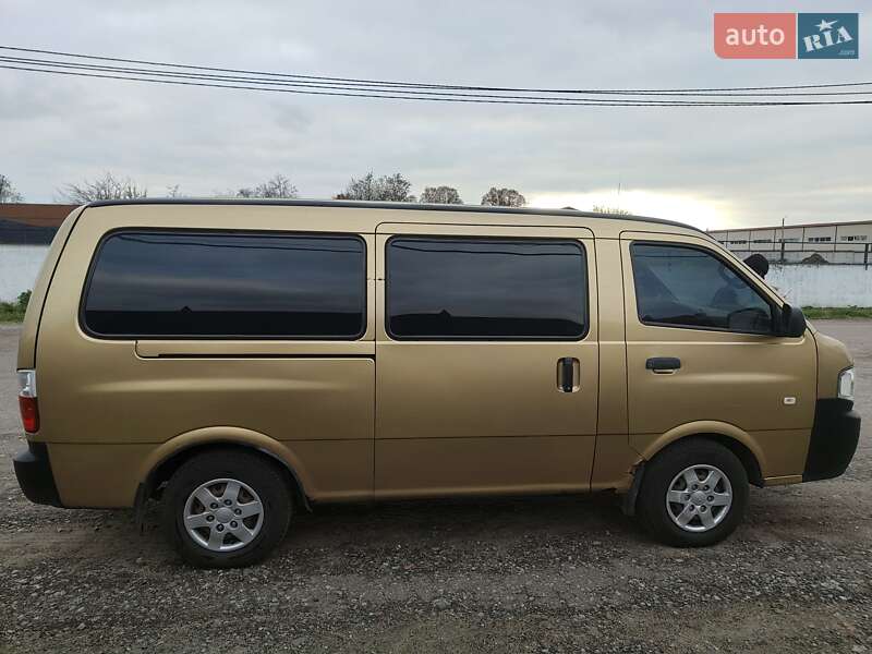 Мікроавтобус Kia Pregio 2005 в Борисполі фото 3 Мікроавтобус Kia Pregio 2005 в Борисполі