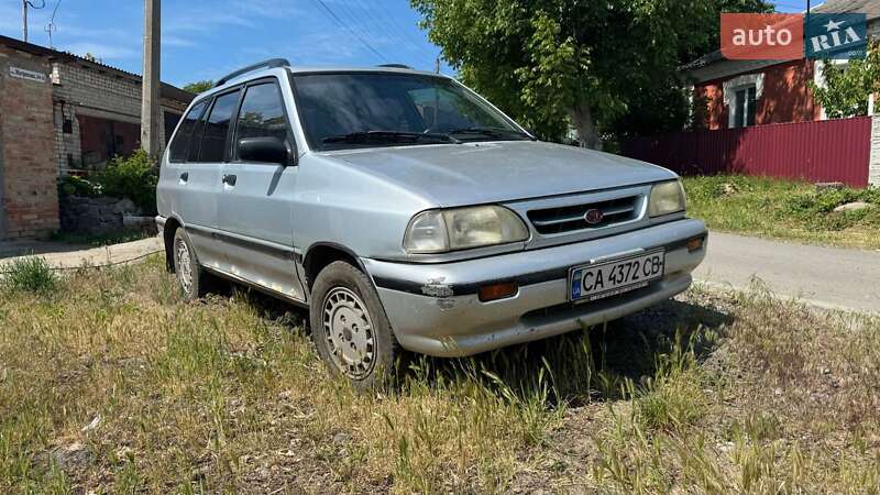 Универсал Kia Pride 2000 в Умани