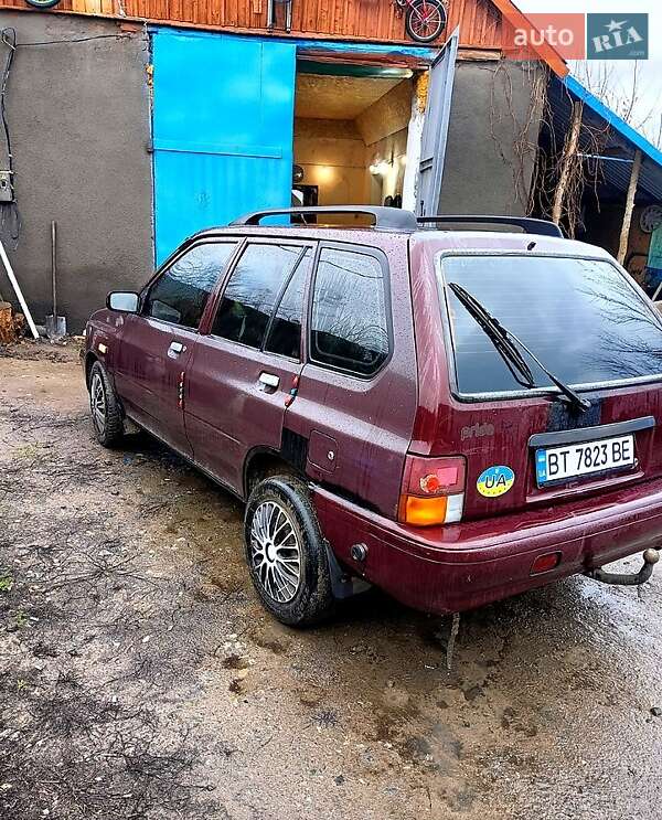 Универсал Kia Pride 2000 в Баштанке