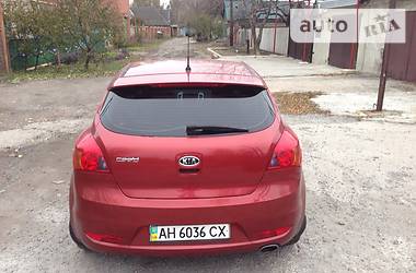 Хэтчбек Kia ProCeed 2009 в Покровске