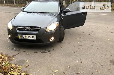 Хэтчбек Kia ProCeed 2008 в Киеве