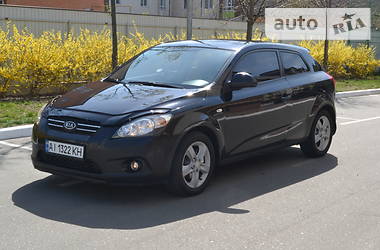 Kia ProCeed 2008