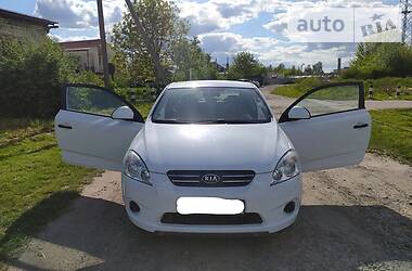 Купе Kia ProCeed 2009 в Львове