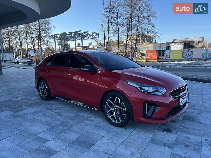 Универсал Kia ProCeed 2019 в Киеве