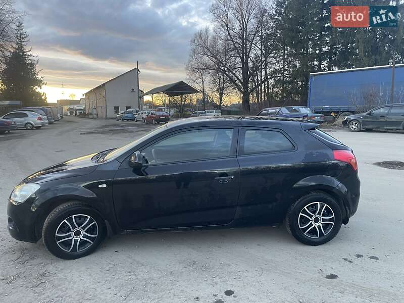 Хетчбек Kia ProCeed 2008 в Дрогобичі