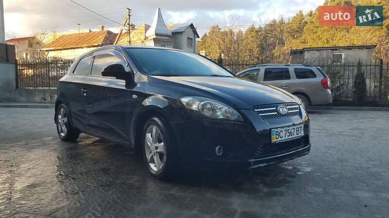 Хэтчбек Kia ProCeed 2008 в Львове