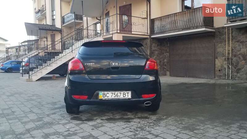 Хэтчбек Kia ProCeed 2008 в Львове