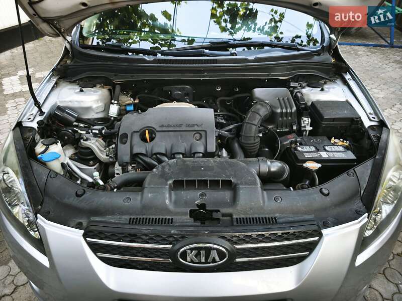 Хэтчбек Kia ProCeed 2009 в Корсуне-Шевченковском