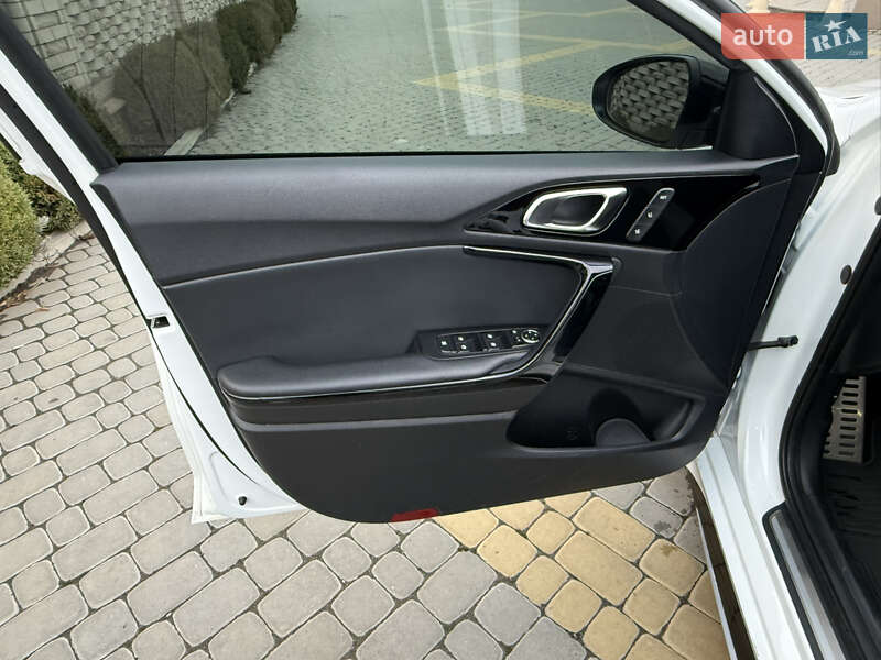 Универсал Kia ProCeed 2018 в Виннице фото 16 Универсал Kia ProCeed 2018 в Виннице