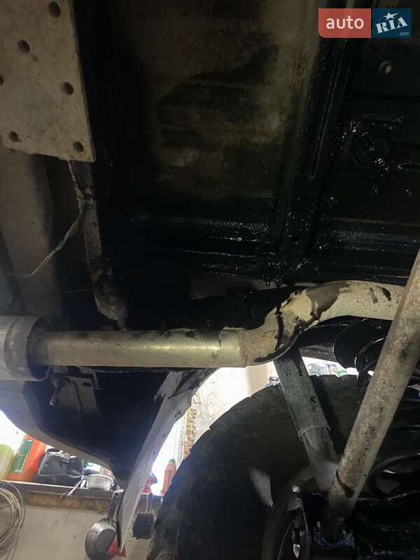 Позашляховик / Кросовер Kia Retona 2000 в Іршаві