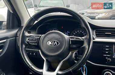 Внедорожник / Кроссовер Kia Rio X-Line 2018 в 