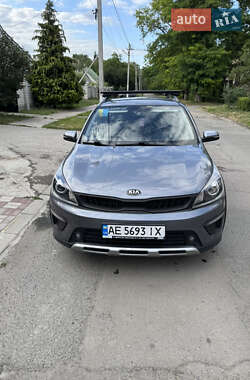 Позашляховик / Кросовер Kia Rio X-Line 2018 в Вільногірську