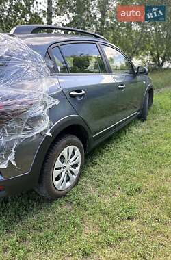 Внедорожник / Кроссовер Kia Rio X-Line 2022 в 