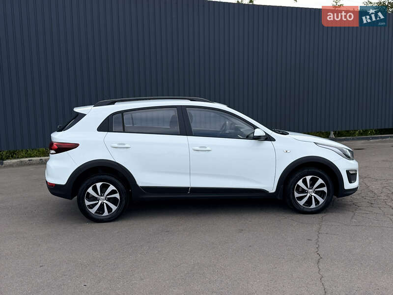 Внедорожник / Кроссовер Kia Rio X-Line 2019 в Полтаве