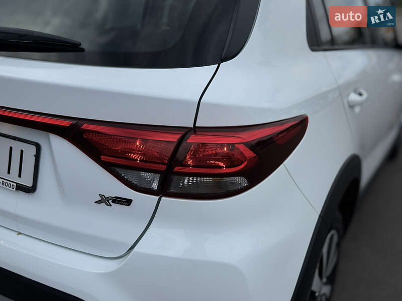 Внедорожник / Кроссовер Kia Rio X-Line 2019 в Полтаве