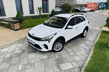 Kia Rio X-Line 2021