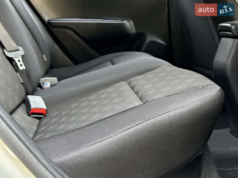 Внедорожник / Кроссовер Kia Rio X-Line 2018 в Одессе