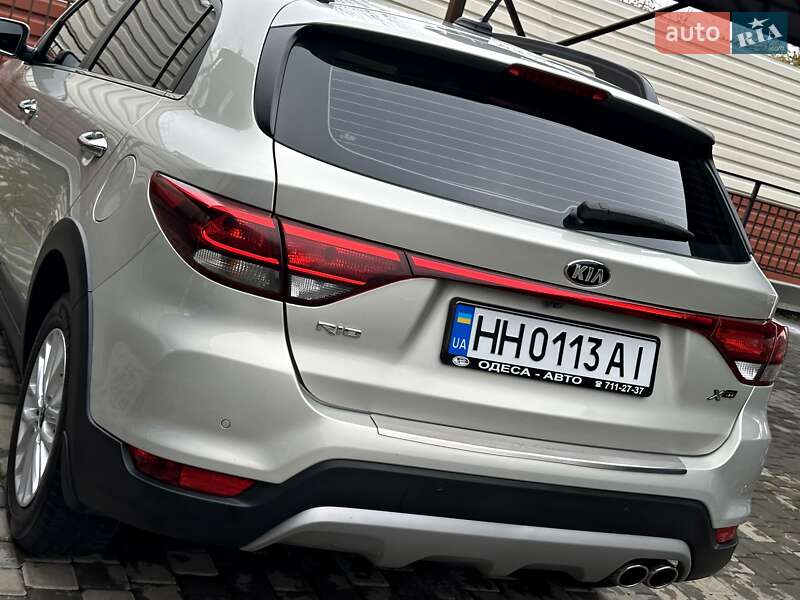 Внедорожник / Кроссовер Kia Rio X-Line 2018 в Одессе