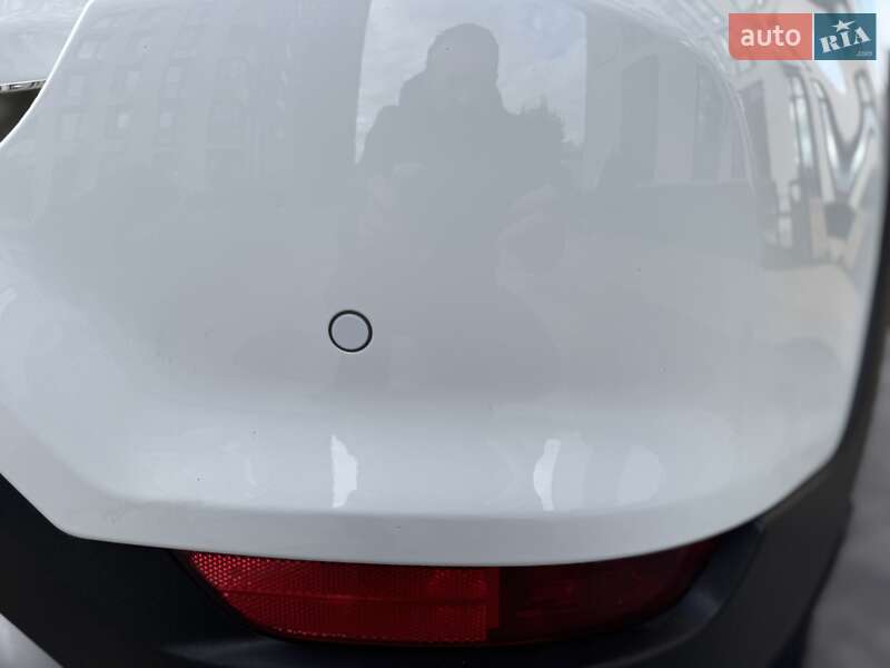 Позашляховик / Кросовер Kia Rio X-Line 2018 в Києві фото 10 Позашляховик / Кросовер Kia Rio X-Line 2018 в Києві