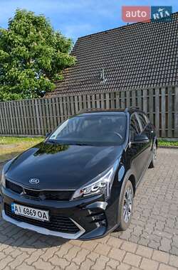 Kia Rio X 2021 Kia Rio X 2021