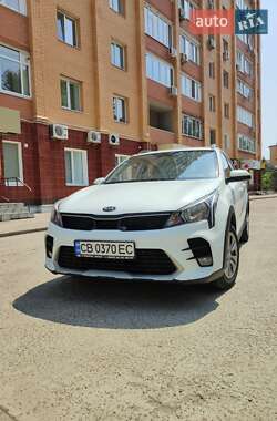 Внедорожник / Кроссовер Kia Rio X 2021 в 