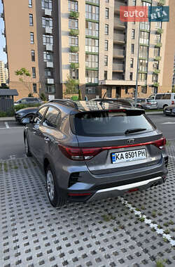 Внедорожник / Кроссовер Kia Rio X 2021 в 