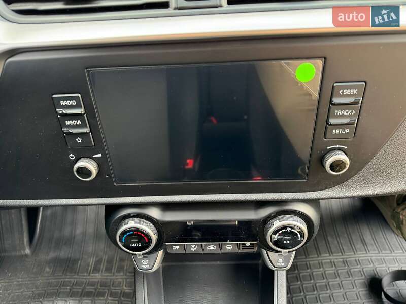 Внедорожник / Кроссовер Kia Rio X 2021 в Хмельницком