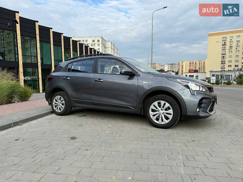 Внедорожник / Кроссовер Kia Rio X 2021 в Хмельницком