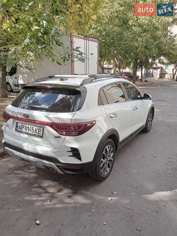 Внедорожник / Кроссовер Kia Rio X 2021 в Запорожье