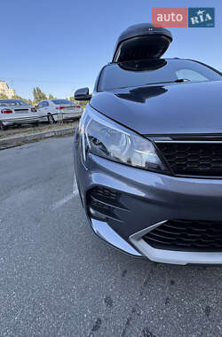 Позашляховик / Кросовер Kia Rio X 2021 в  фото 9 Позашляховик / Кросовер Kia Rio X 2021 в