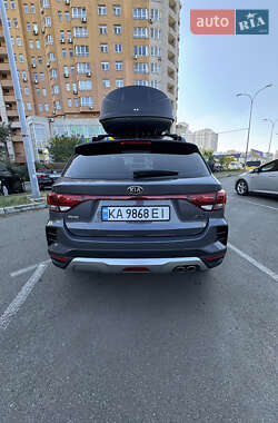 Позашляховик / Кросовер Kia Rio X 2021 в  фото 10 Позашляховик / Кросовер Kia Rio X 2021 в
